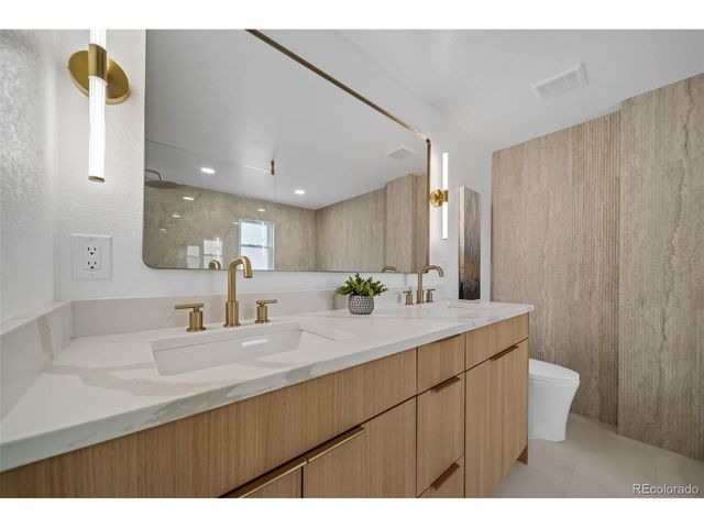 4992 S Xenia St, Denver, CO 80237