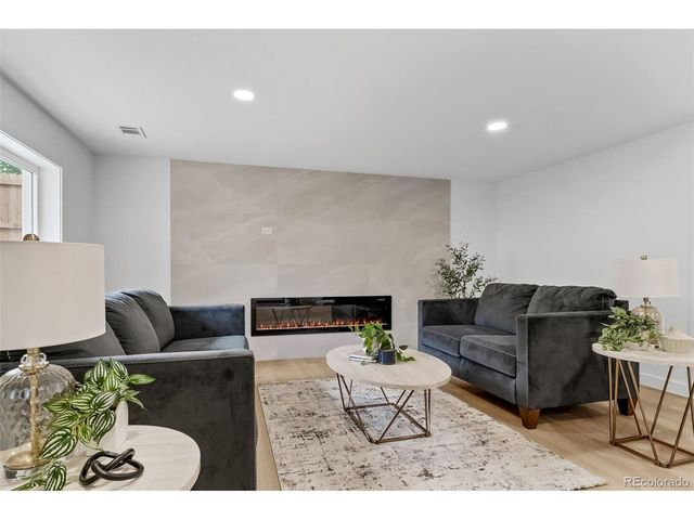 4992 S Xenia St, Denver, CO 80237