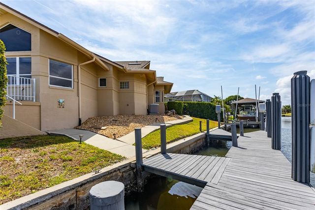 29 COLLINGTON COURT, Palm Coast, FL 32137