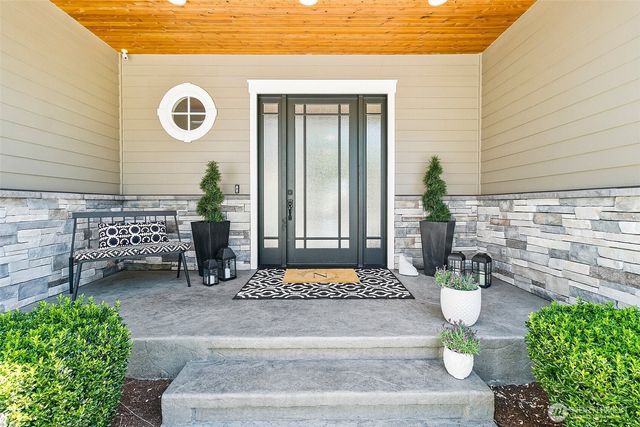 29012 218th Avenue SE, Black Diamond, WA 98010