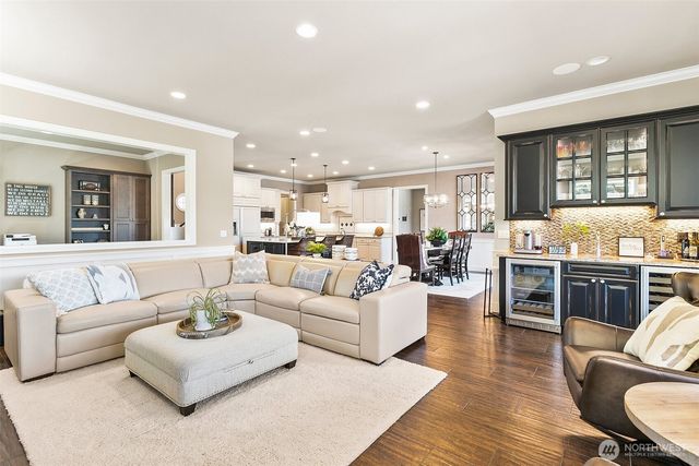 29012 218th Avenue SE, Black Diamond, WA 98010