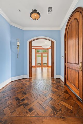 3223 Albans Road, West University Place, TX 77005
