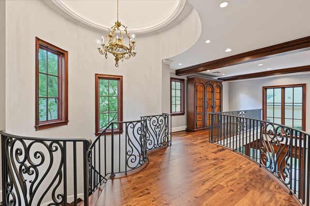 3223 Albans Road, West University Place, TX 77005