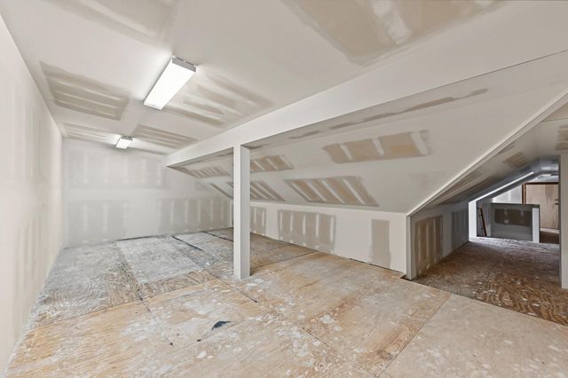 3223 Albans Road, West University Place, TX 77005