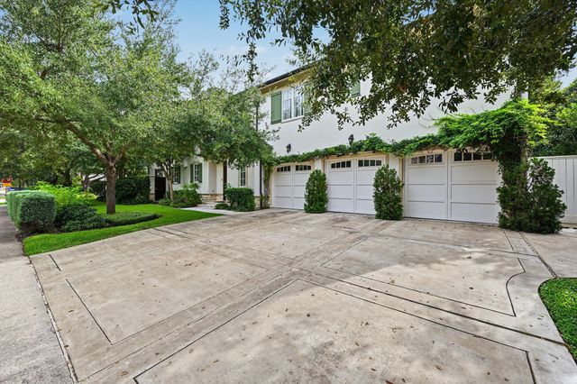 3223 Albans Road, West University Place, TX 77005