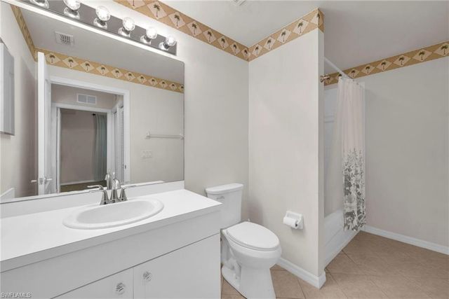 2690 Cypress Trace CIR 3214, Naples, FL 34119