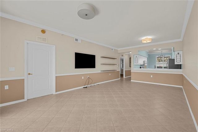 2690 Cypress Trace CIR 3214, Naples, FL 34119