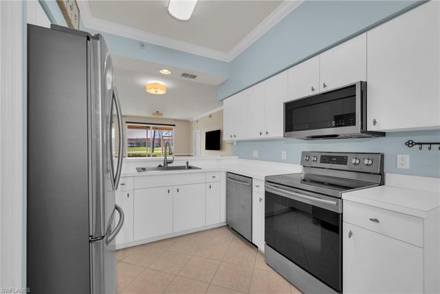 2690 Cypress Trace CIR 3214, Naples, FL 34119