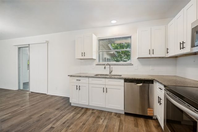 706 Goodyear Street, Irving, TX 75062