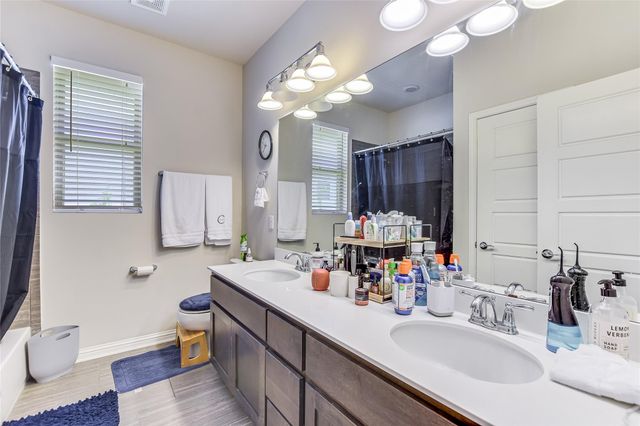 6814 E Riverside DR 61, Austin, TX 78741