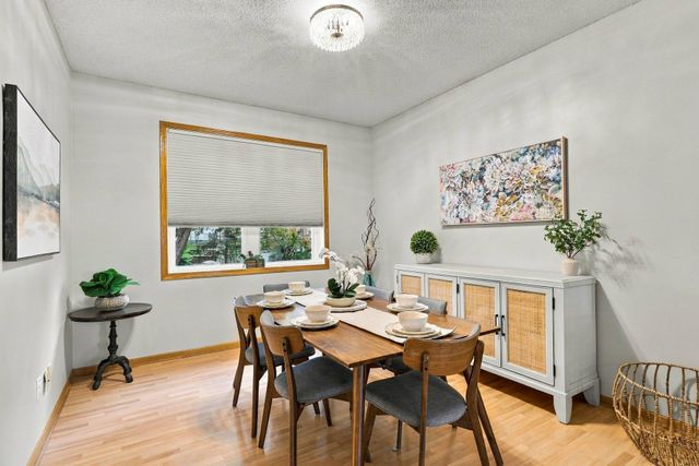 6621 Carlisle Curve, Shakopee, MN 55379