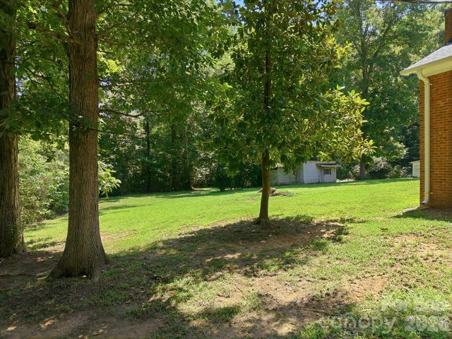 8285 Us Highway 52 Highway, Rockwell, NC 28138