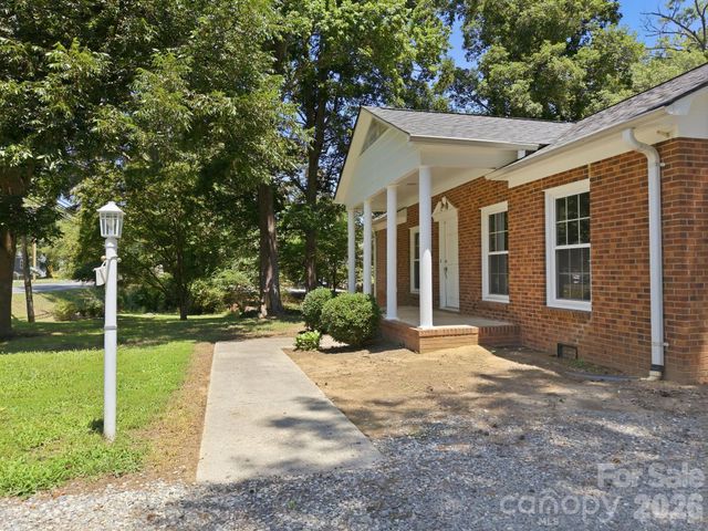 8285 Us Highway 52 Highway, Rockwell, NC 28138