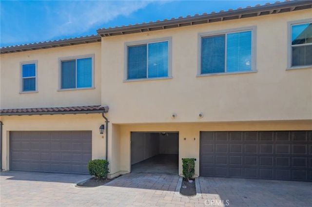 3290 E Yountville 10, Ontario, CA 91761