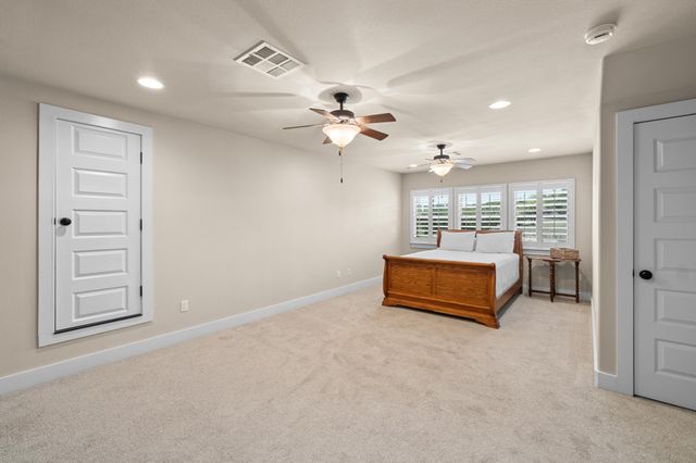 337 Golden Eagle LN, Dripping Springs, TX 78620