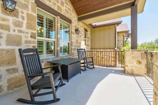 337 Golden Eagle LN, Dripping Springs, TX 78620