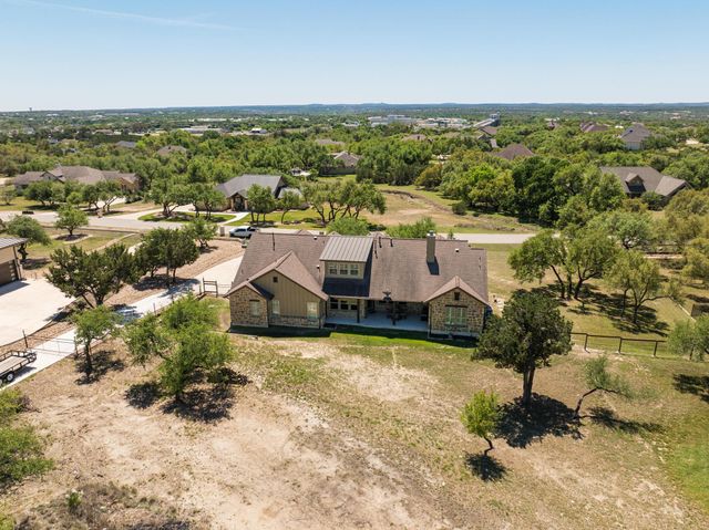 337 Golden Eagle LN, Dripping Springs, TX 78620