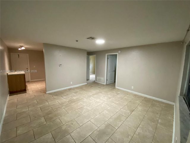 5940 NW 20th St 44, Lauderhill, FL 33313