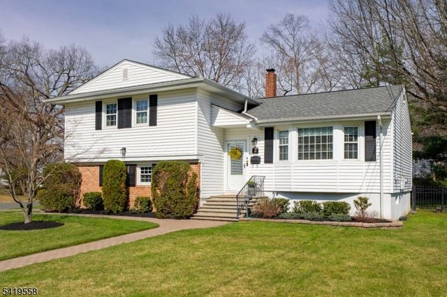 199 Hickson Dr, New Providence Boro, NJ 07974