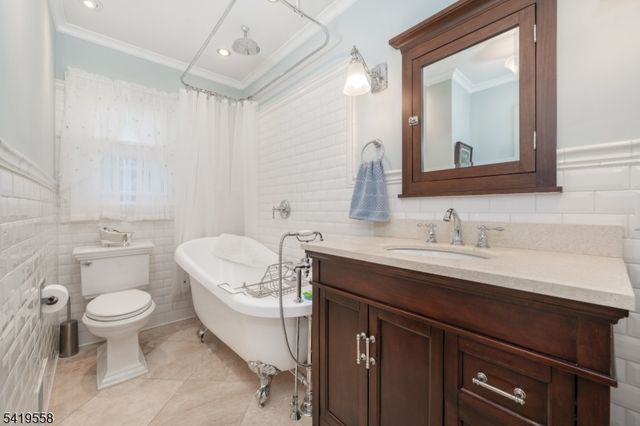 199 Hickson Dr, New Providence Boro, NJ 07974