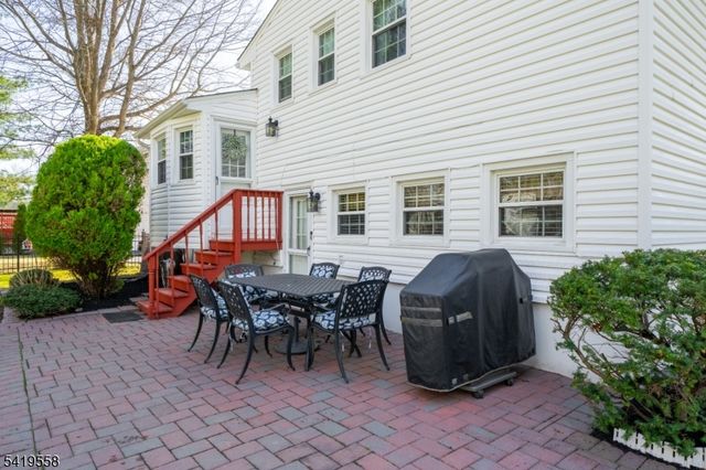 199 Hickson Dr, New Providence Boro, NJ 07974