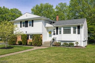 199 Hickson Dr, New Providence Boro, NJ 07974