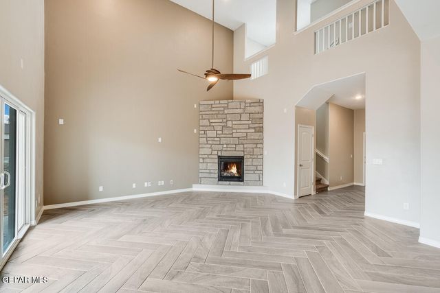 228 Bonnie Trail, Santa Teresa, NM 88008