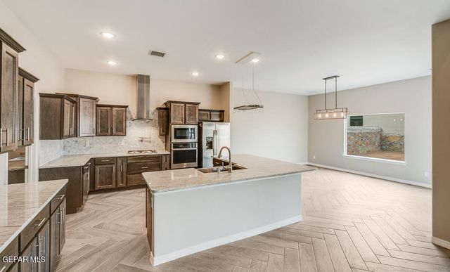 228 Bonnie Trail, Santa Teresa, NM 88008