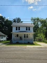 819 Keeney Street, Akron, OH 44310