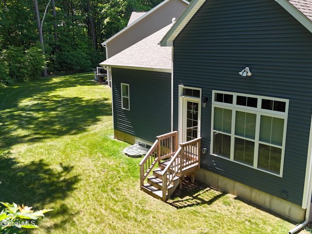 36C Idared Lane, Clifton Park, NY 12065