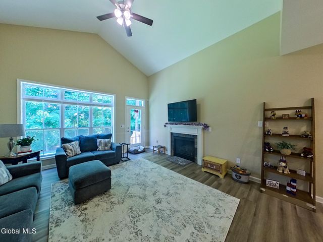 36C Idared Lane, Clifton Park, NY 12065