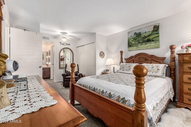 5757 W EUGIE Avenue 1027, Glendale, AZ 85304