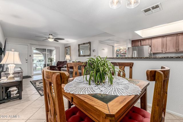 5757 W EUGIE Avenue 1027, Glendale, AZ 85304