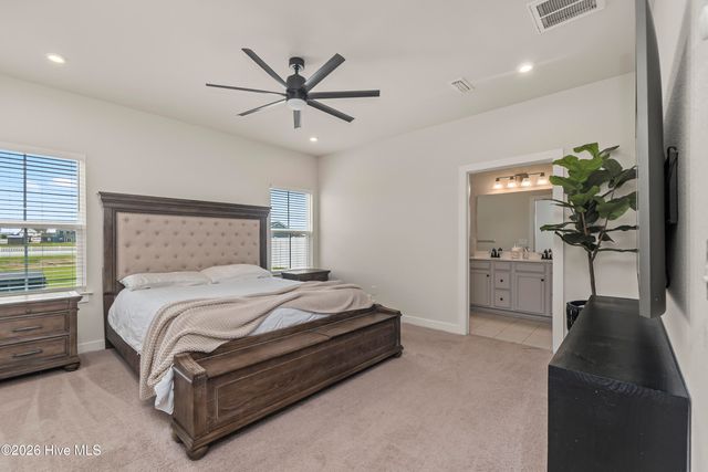 112 Glenmoor Path, Moyock, NC 27958