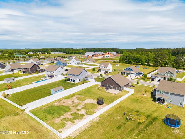 112 Glenmoor Path, Moyock, NC 27958