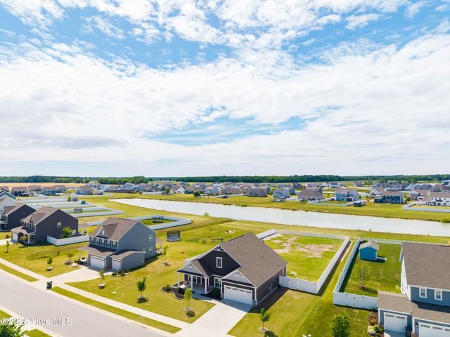 112 Glenmoor Path, Moyock, NC 27958