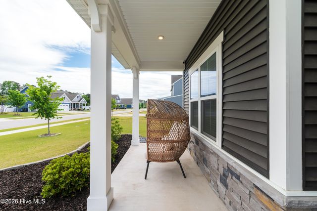 112 Glenmoor Path, Moyock, NC 27958