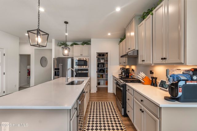 112 Glenmoor Path, Moyock, NC 27958