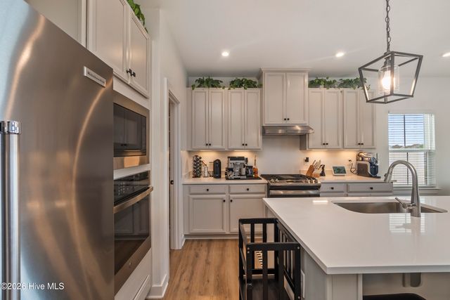 112 Glenmoor Path, Moyock, NC 27958