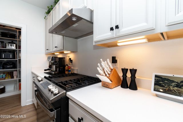 112 Glenmoor Path, Moyock, NC 27958