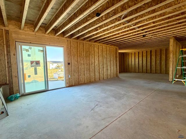 Lot 8 W COUNTRY RD, Rapid City, SD 57701