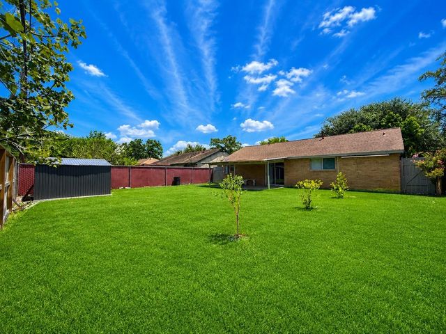723 Onaleigh Drive, Channelview, TX 77530