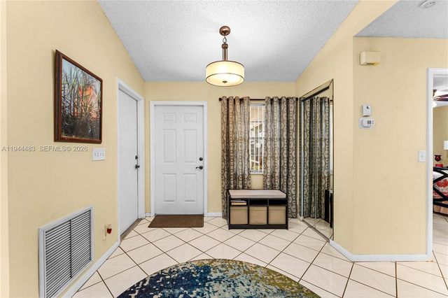 5329 Garrett Ln, West Palm Beach, FL 33417