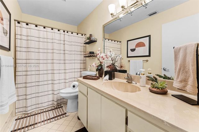 5329 Garrett Ln, West Palm Beach, FL 33417