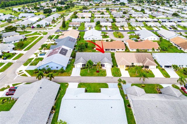 5329 Garrett Ln, West Palm Beach, FL 33417