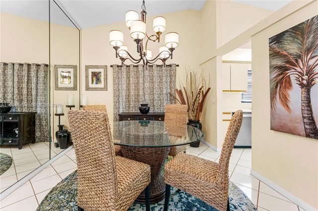 5329 Garrett Ln, West Palm Beach, FL 33417