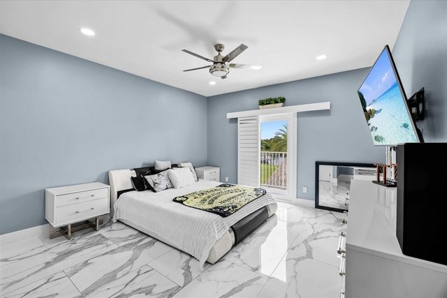 470 SE PINE Road, Port St. Lucie, FL 34984