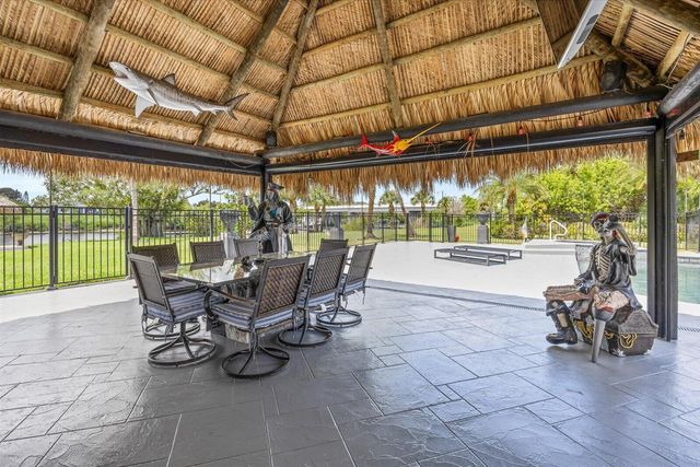 470 SE PINE Road, Port St. Lucie, FL 34984