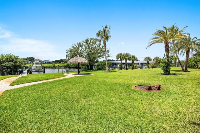 470 SE PINE Road, Port St. Lucie, FL 34984