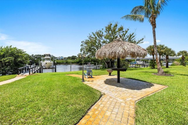 470 SE PINE Road, Port St. Lucie, FL 34984